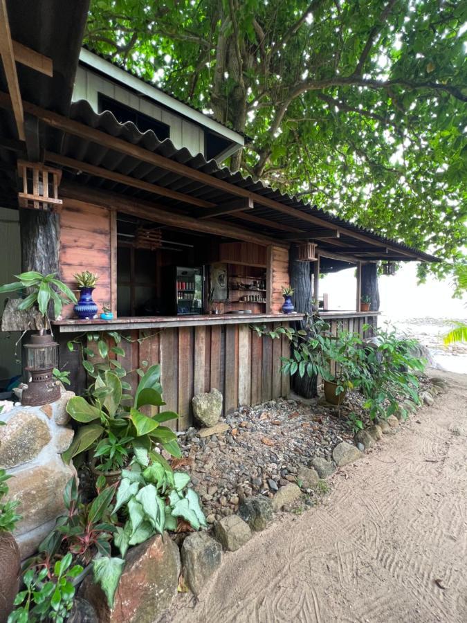 Beach House Kampung Genting Exteriér fotografie