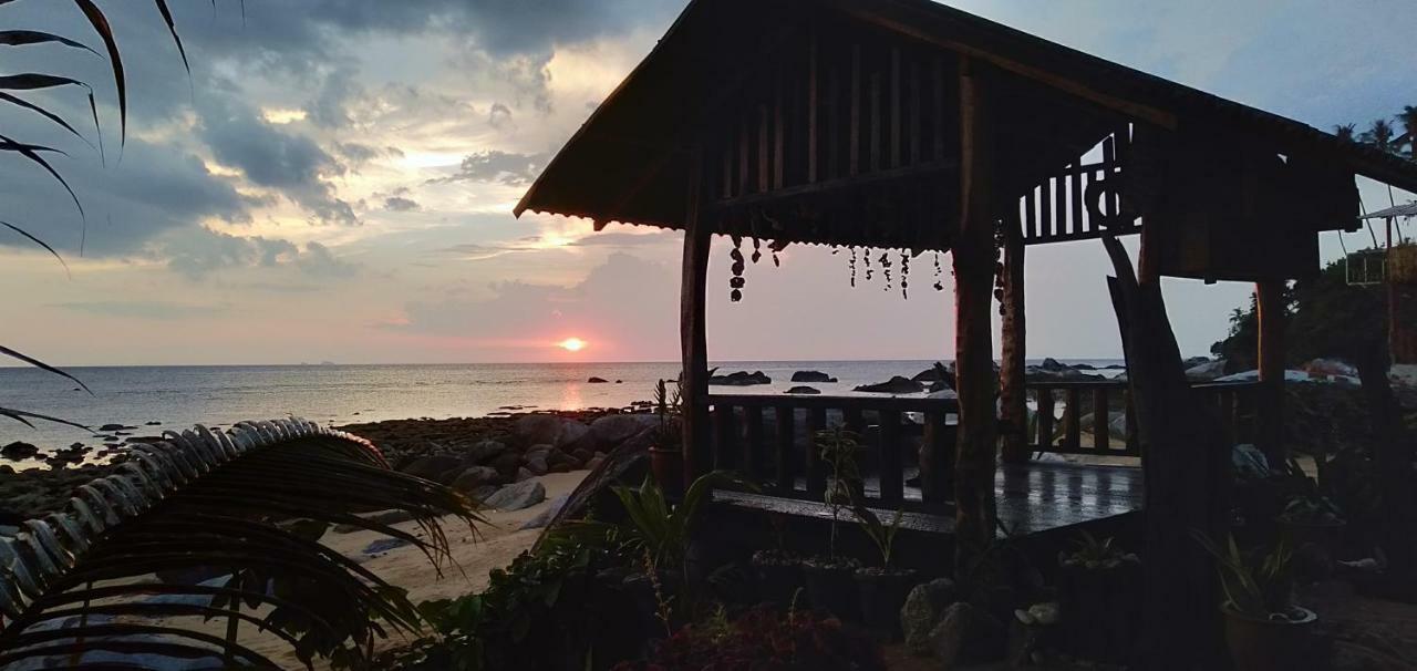 Beach House Kampung Genting Exteriér fotografie